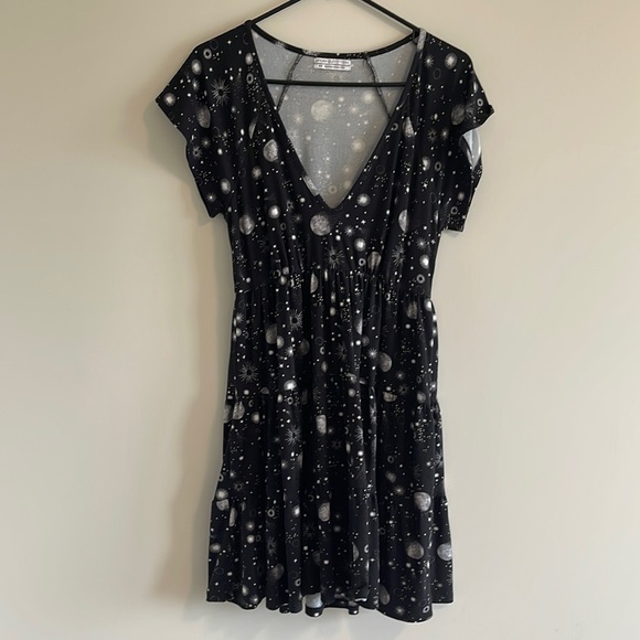 Urban Outfitters Dress - Picture 3 of 4